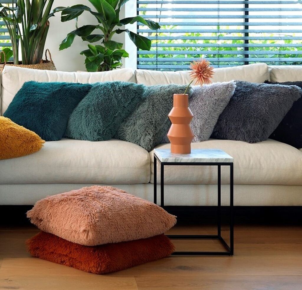 

Dutch Decor FLUFFY - декоративная подушка нефрит 45x45 см