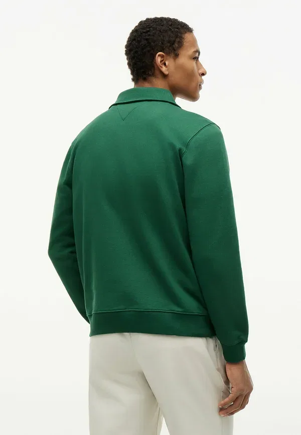 Свитшот Tommy Hilfiger Graphic quarter zip rugby sweatshirt, уличный зелёный — фото 3