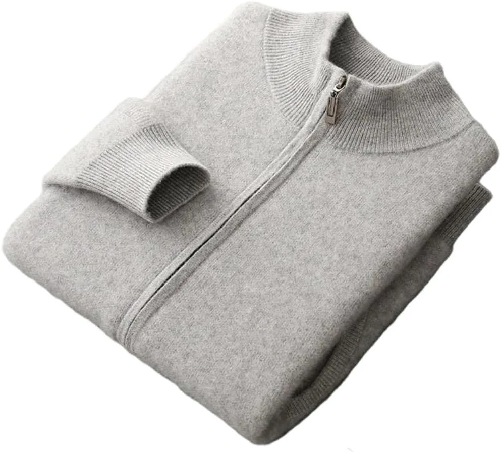 

Мужской теплый кардиган с молнией и карманами