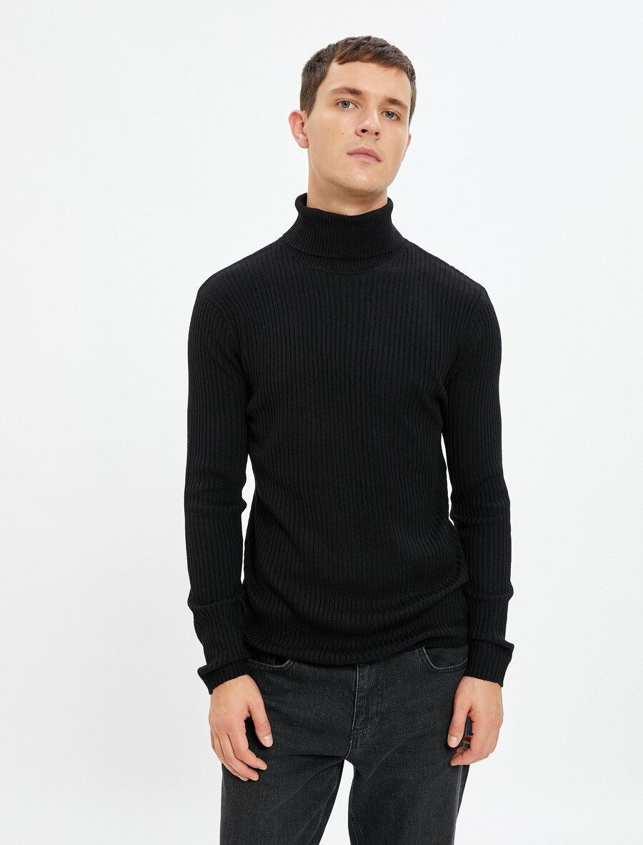 

Водолазка Koton Sweater, черный