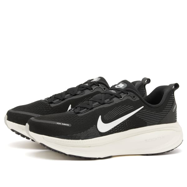 Кроссовки для бега Vomero 18 W Nike, Black , White & Coconut Milk — фото 2