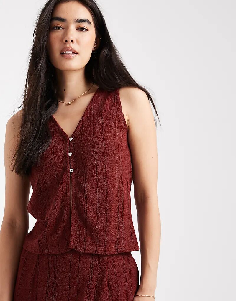 

Комплект из трикотажного топа без рукавов Vero Moda в полоску бордового цвета
