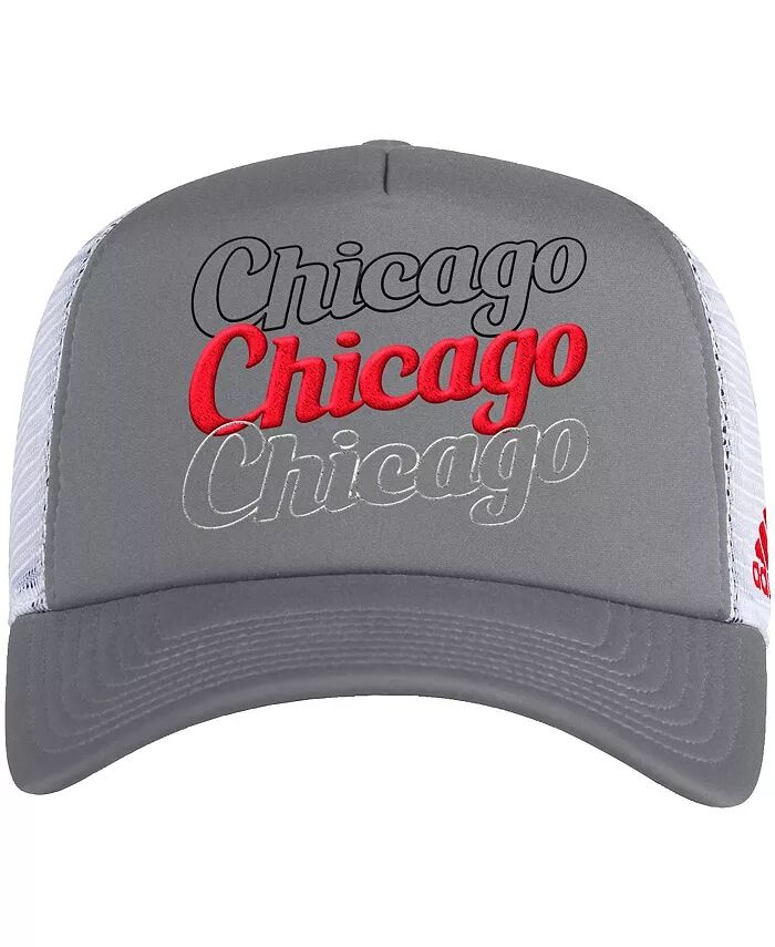 

Женская бейсболка Chicago Blackhawks Foam Trucker Snapback серо-белого цвета adidas