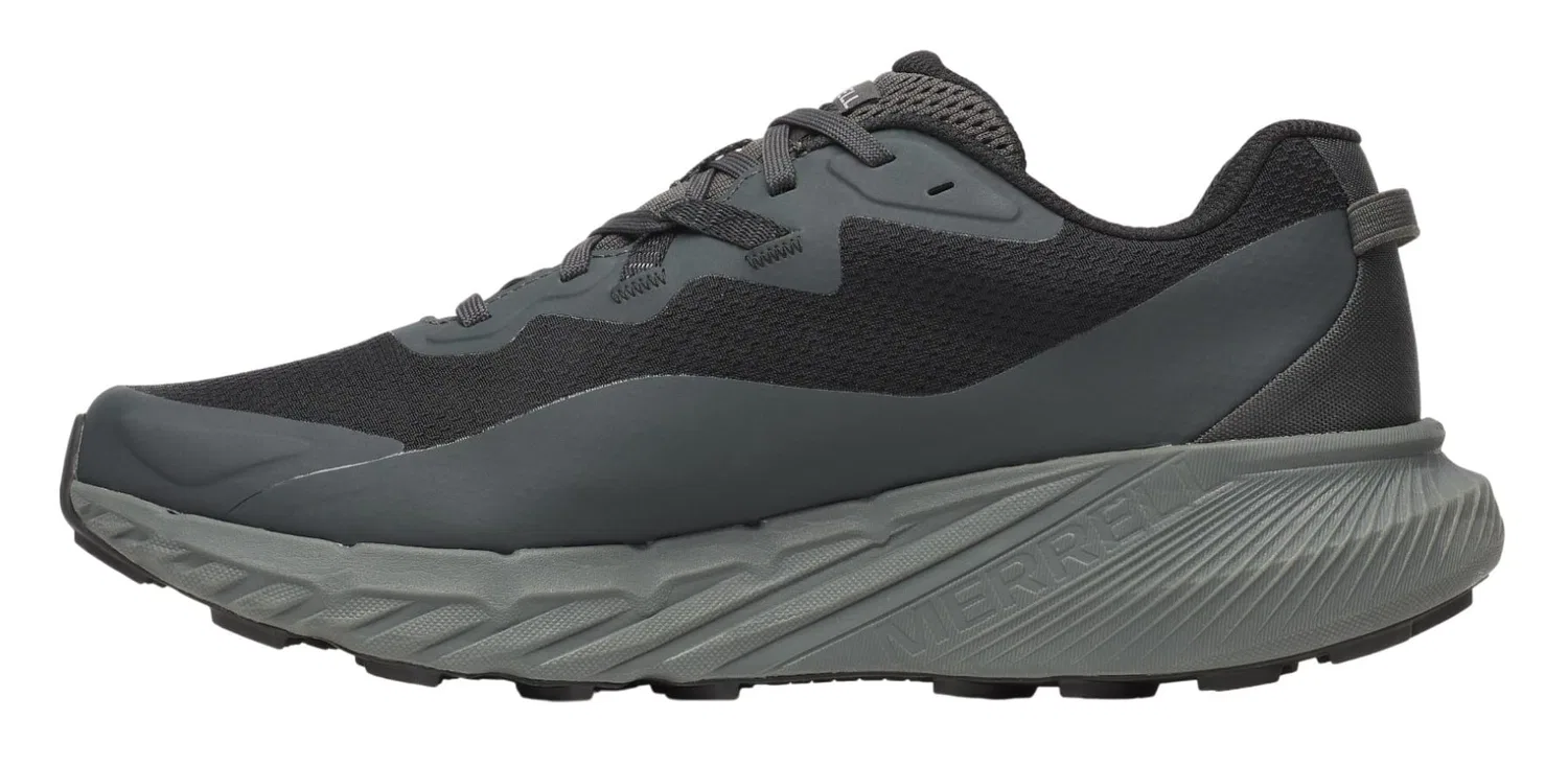 Полуботинки спортивные Merrell, черный