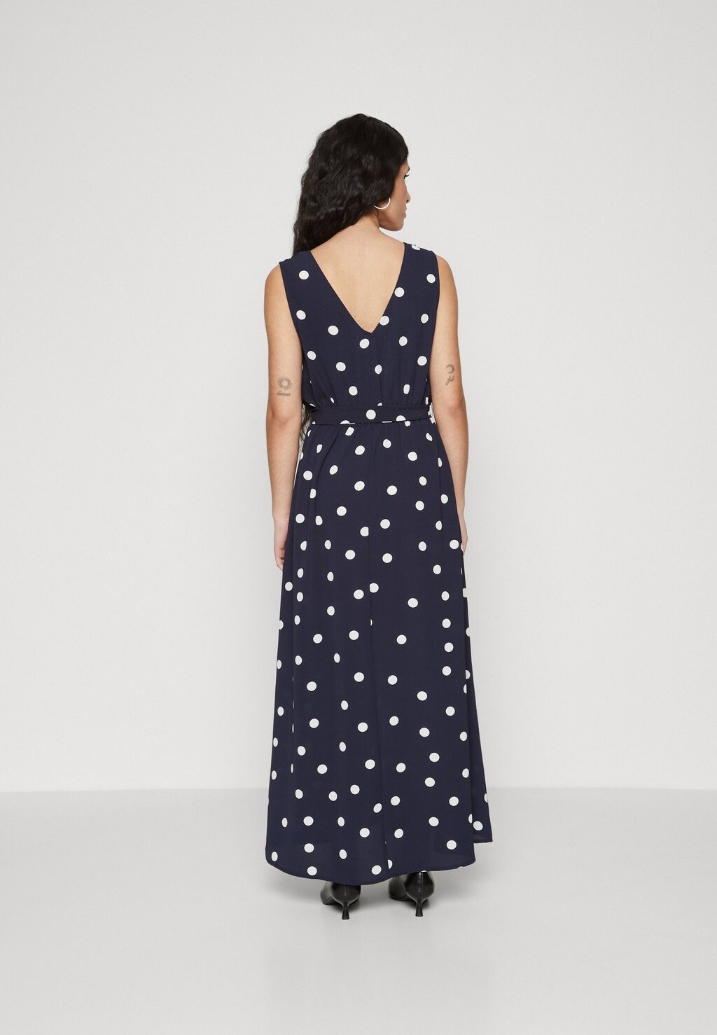 

Платье макси Onlnova Life Lux Dress Only, темно-синий