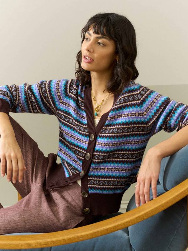 

Кардиган из чистого кашемира fair isle с v-образным вырезом Brora, цвет Malt