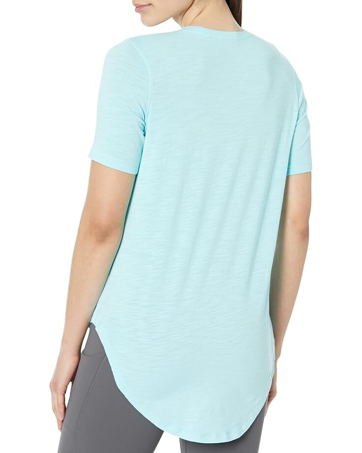 

Футболка tasc Performance Longline Tee, цвет Joyful Blue