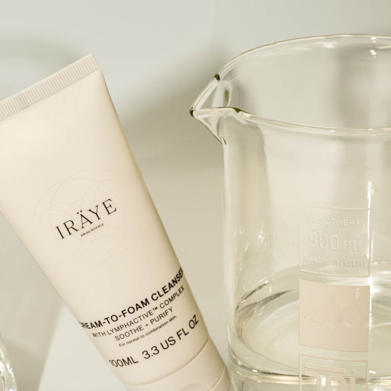 Крем для лица Iraye — Очищающий cream-to-foam cleanser , объем, 100 мл — фото 4