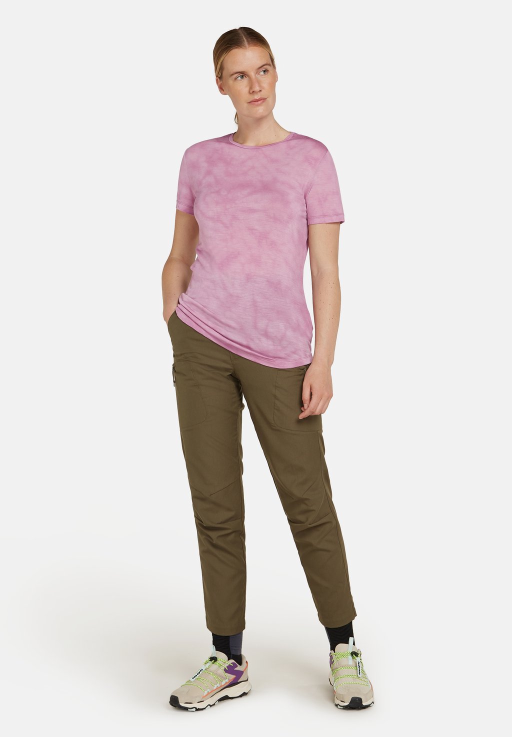 

Футболка с принтом MERINO 125 LIGHT WEIGHT COOL-LITE SPHERE CLOUD DYE Icebreaker, розовый