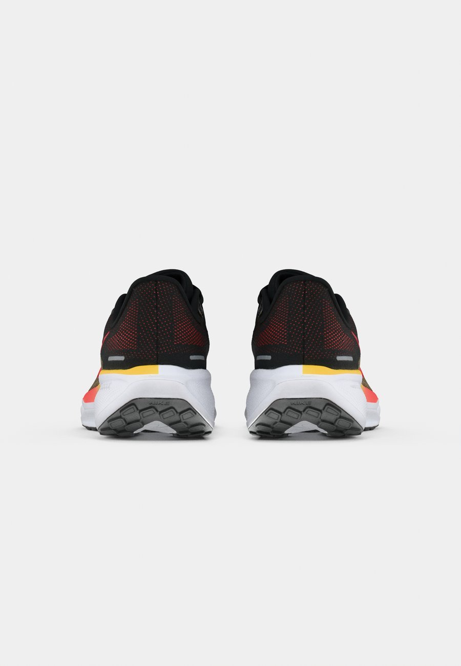 Кроссовки Nike Performance AIR ZOOM PEGASUS 41, Black/Bright Crimson/Topaz Gold-Coloured/Black — фото 4