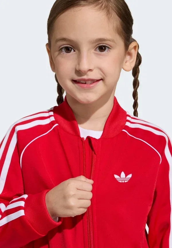 Детский спортивный костюм Adidas Originals SST Tracksuit Kids Set, ярко-алый — фото 3