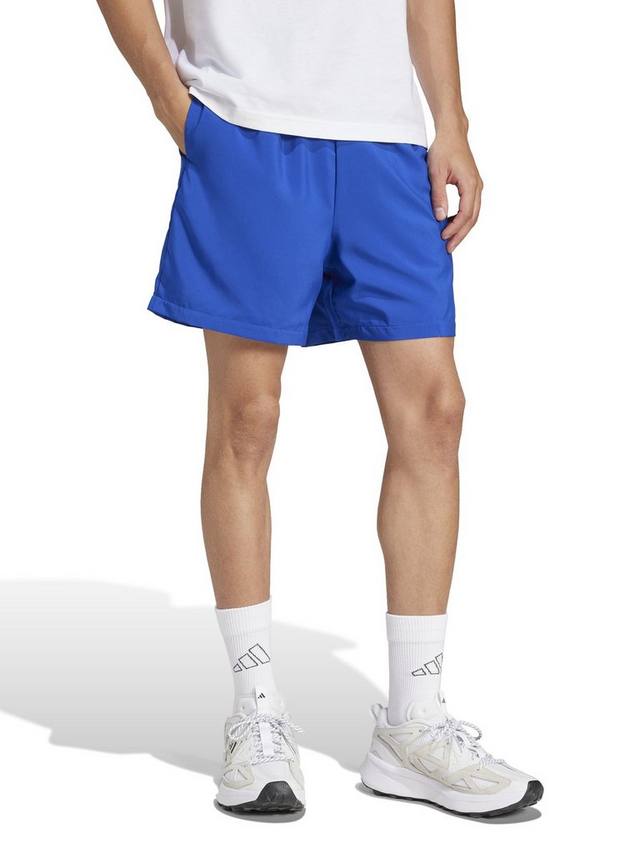 

Шорты челси с маленьким логотипом essentials adidas, цвет Royal Blue/Black
