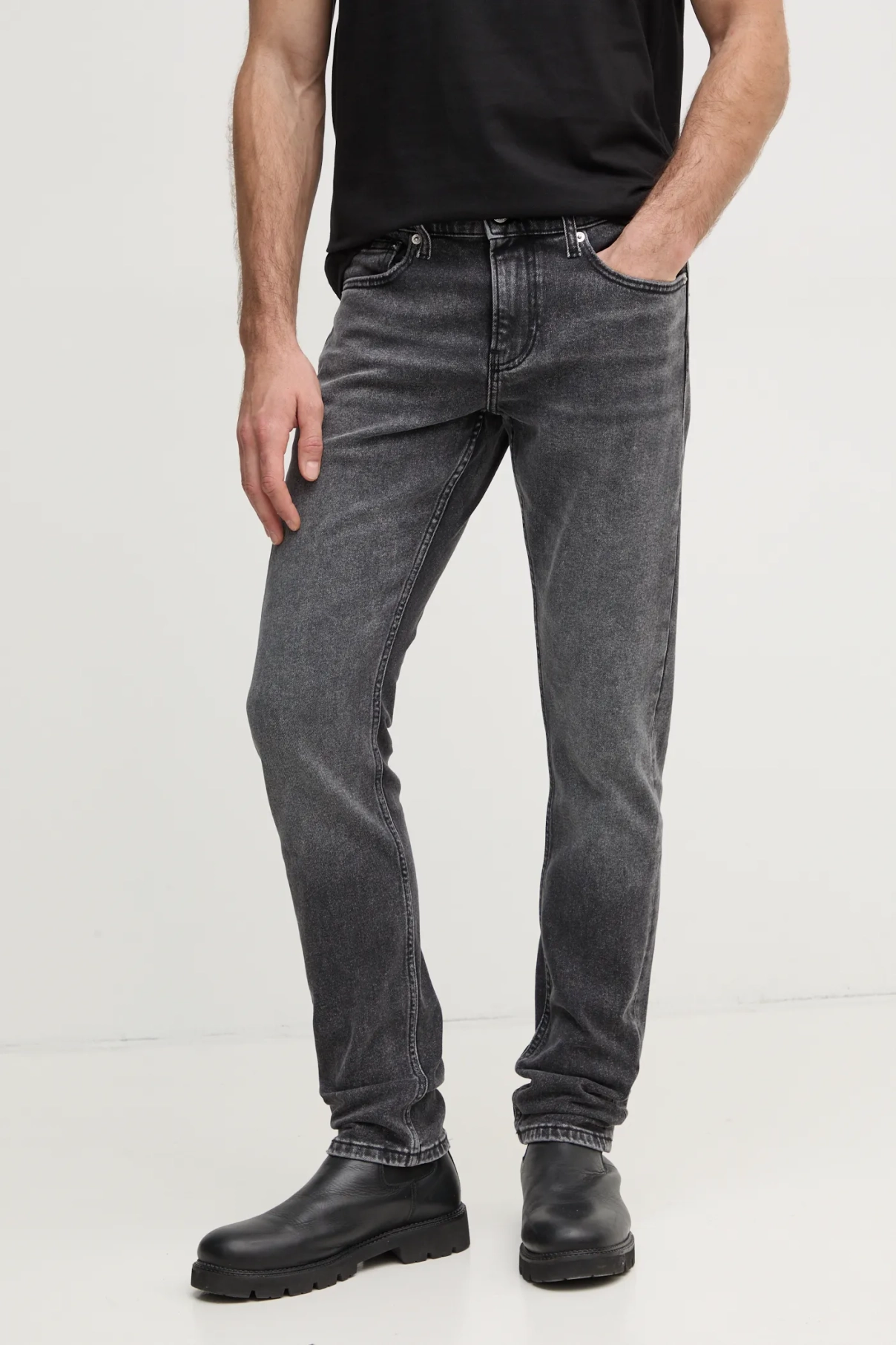 

Джинсы Calvin Klein Jeans, серый