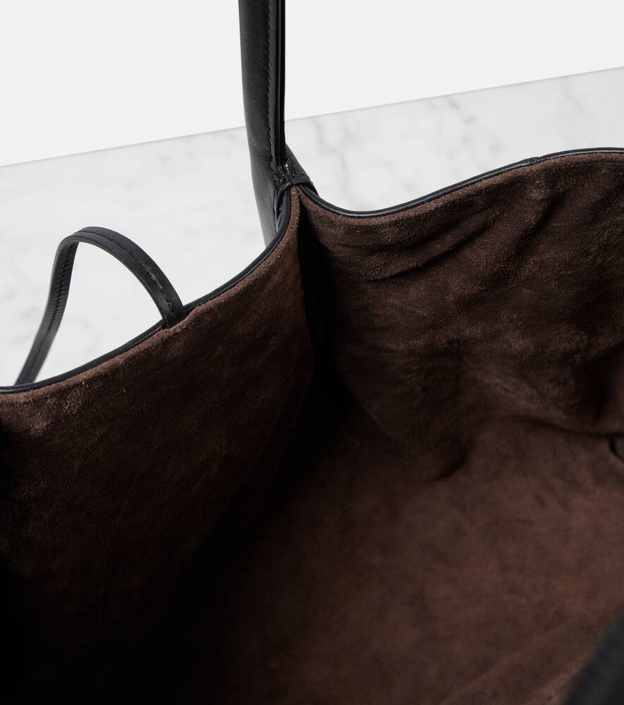 Новая большая кожаная сумка тоут intrecciato Bottega Veneta, Black/Fondant-M Br — фото 3