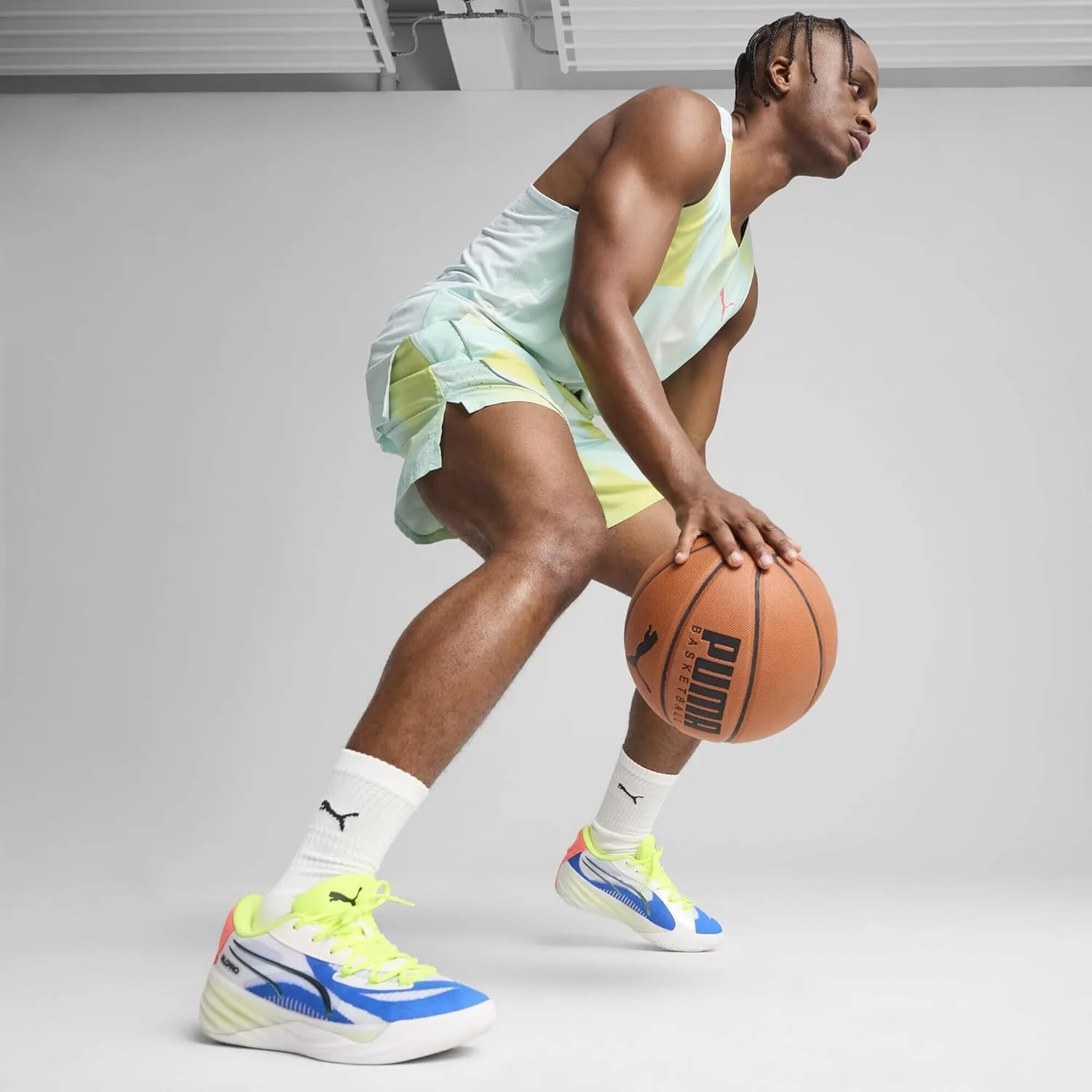 Спортивные кроссовки PUMA Unisex All-pro Nitro Team, белый/желтый/розовый — фото 3