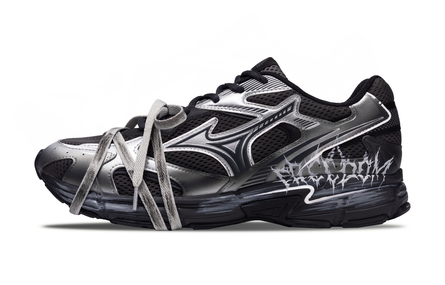 

Mizuno Speed 2K кроссовки для бега унисекс низкие серебряный черный серый цвет блок