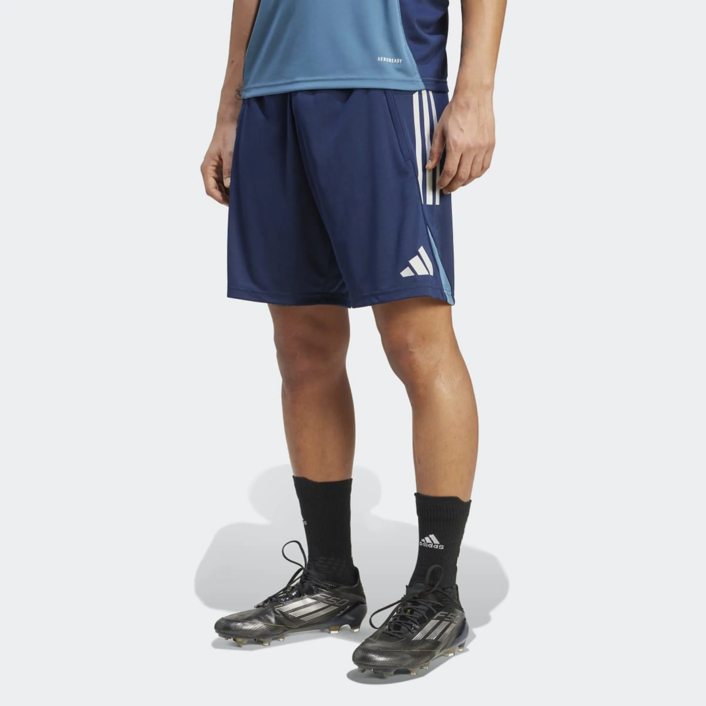 

Мужские шорты Арсенал 2025-2026 Tiro 25 Competition Adidas, синий
