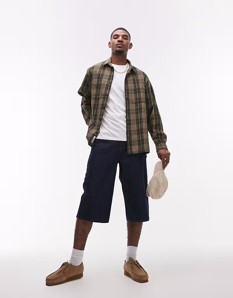 

Джинсовые шорты средней длины, средневыстиранная, необработанная Topman