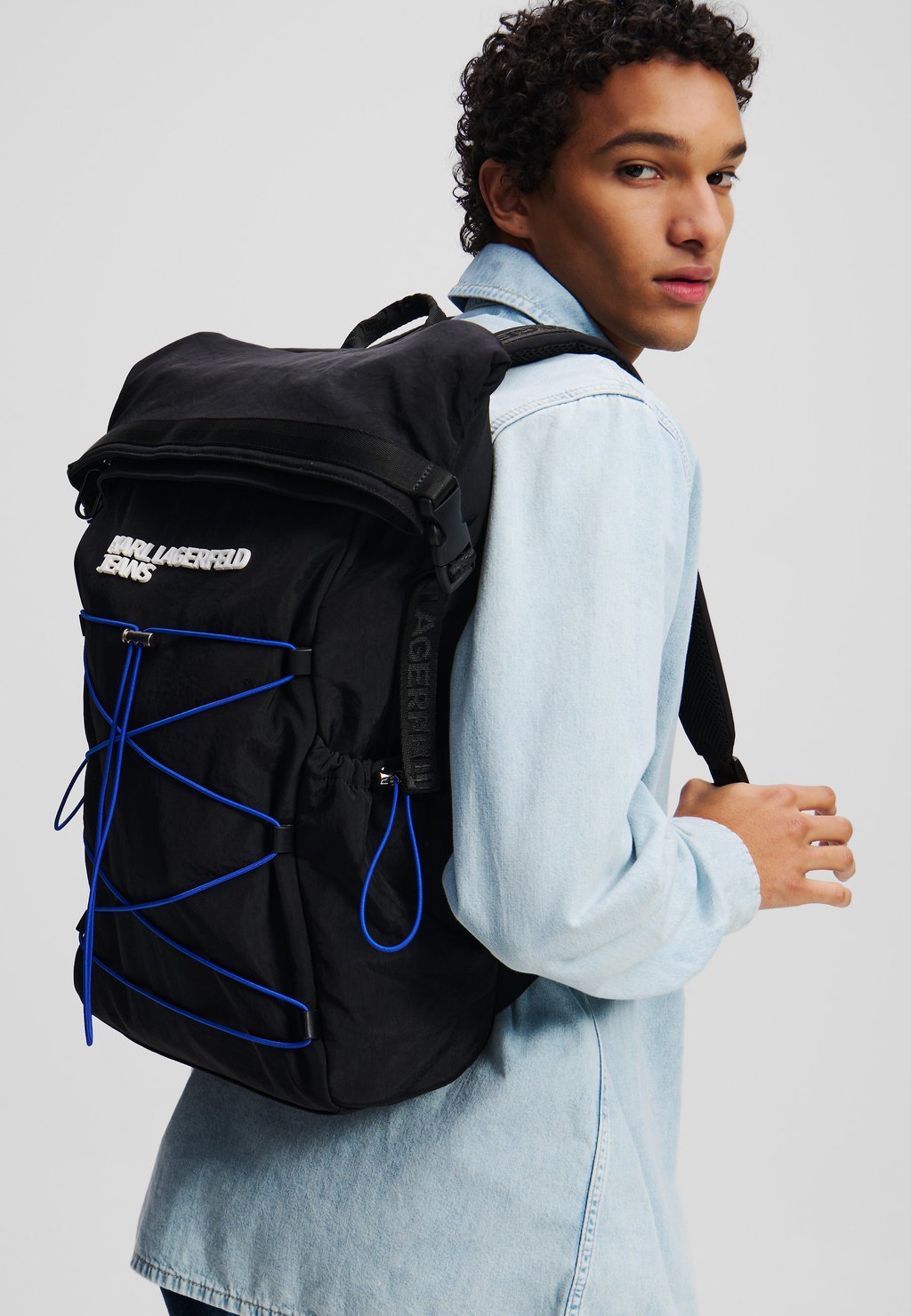 

Рюкзак UTILITY DRAWSTRING ROLL-TOP Karl Lagerfeld Jeans, черный