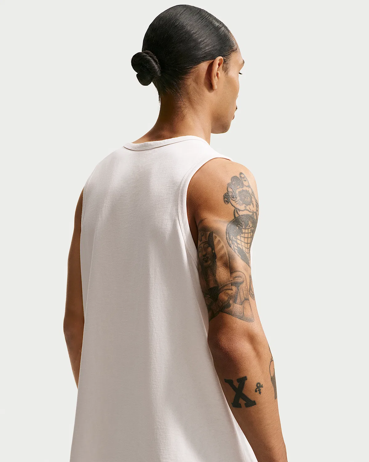 Мужская майка Nike Sportswear Premium Essentials, Phantom — фото 2