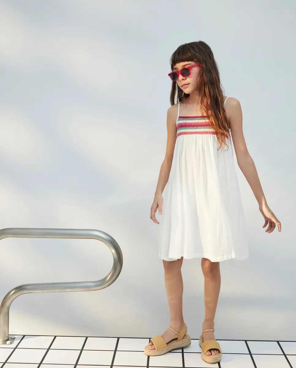 

Шифоновое платье для девочек крючком Kids El Corte Inglés, белый