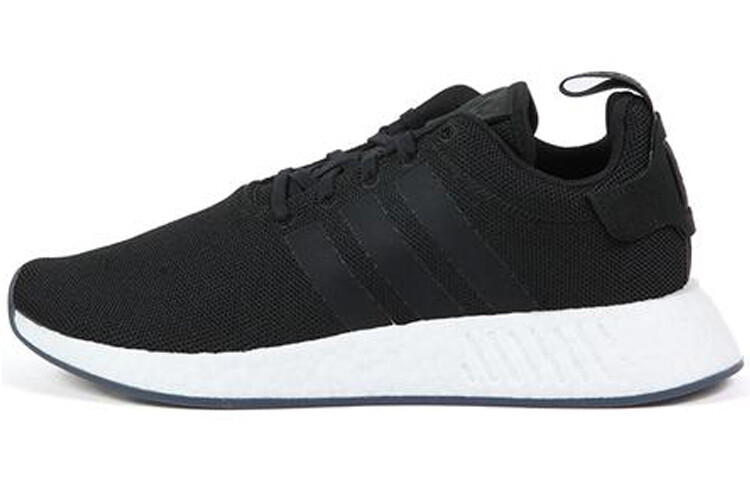

Кроссовки Adidas Originals NMD_R2 Lifestyle Unisex CQ2402, черный/белый