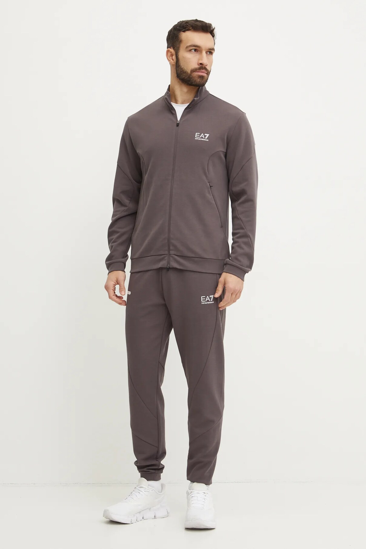 

Спортивный костюм Ea7 Emporio Armani, коричневый