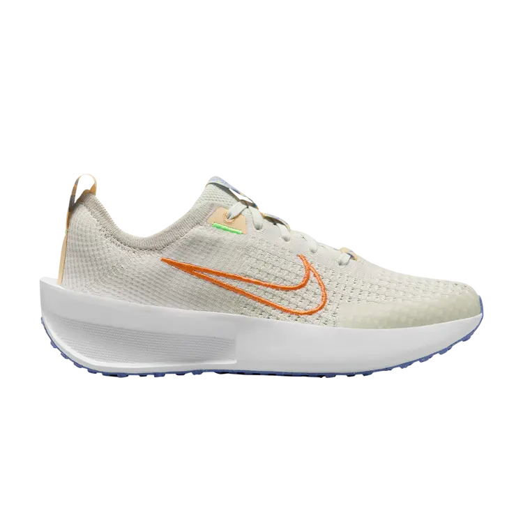 Кроссовки Wmns Interact Run, цвет Light Bone Bright Mandarin