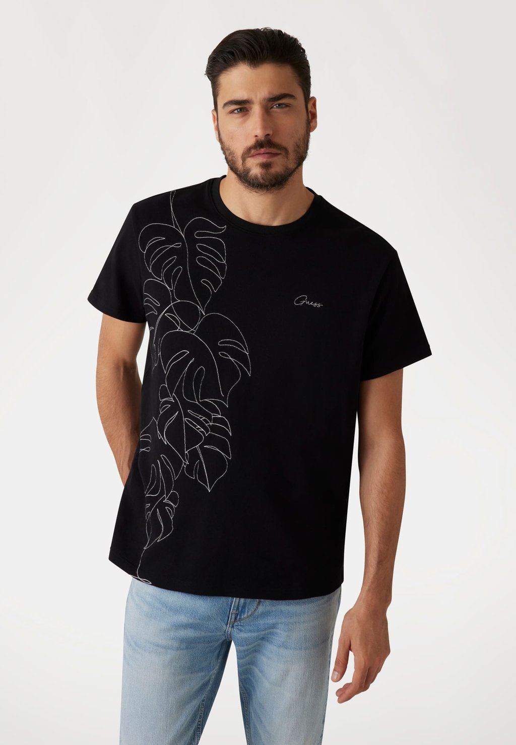 

Футболка с принтом REGULAR FIT LOGO Guess, черный