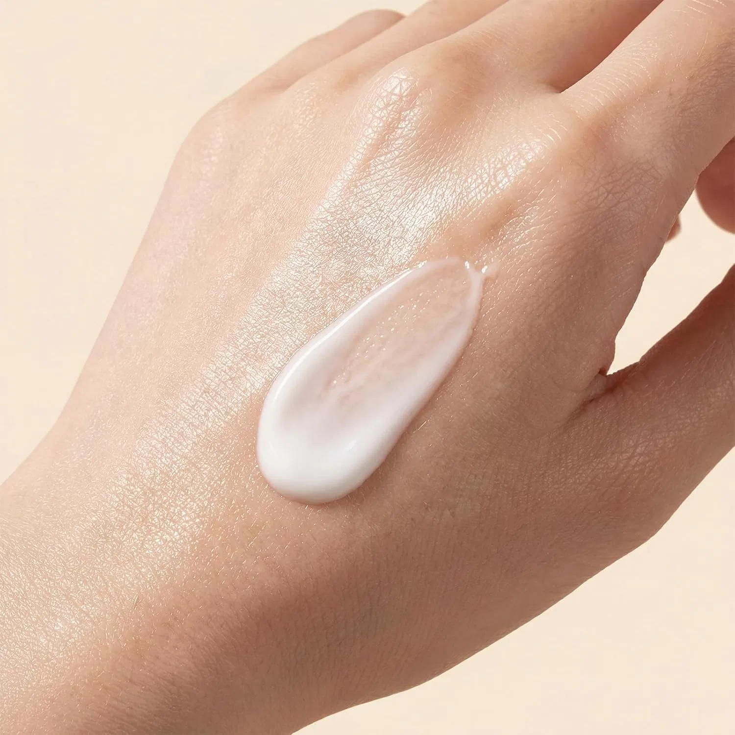 Солнцезащитный крем SPF 50 для лица и тела Generisch — фото 4