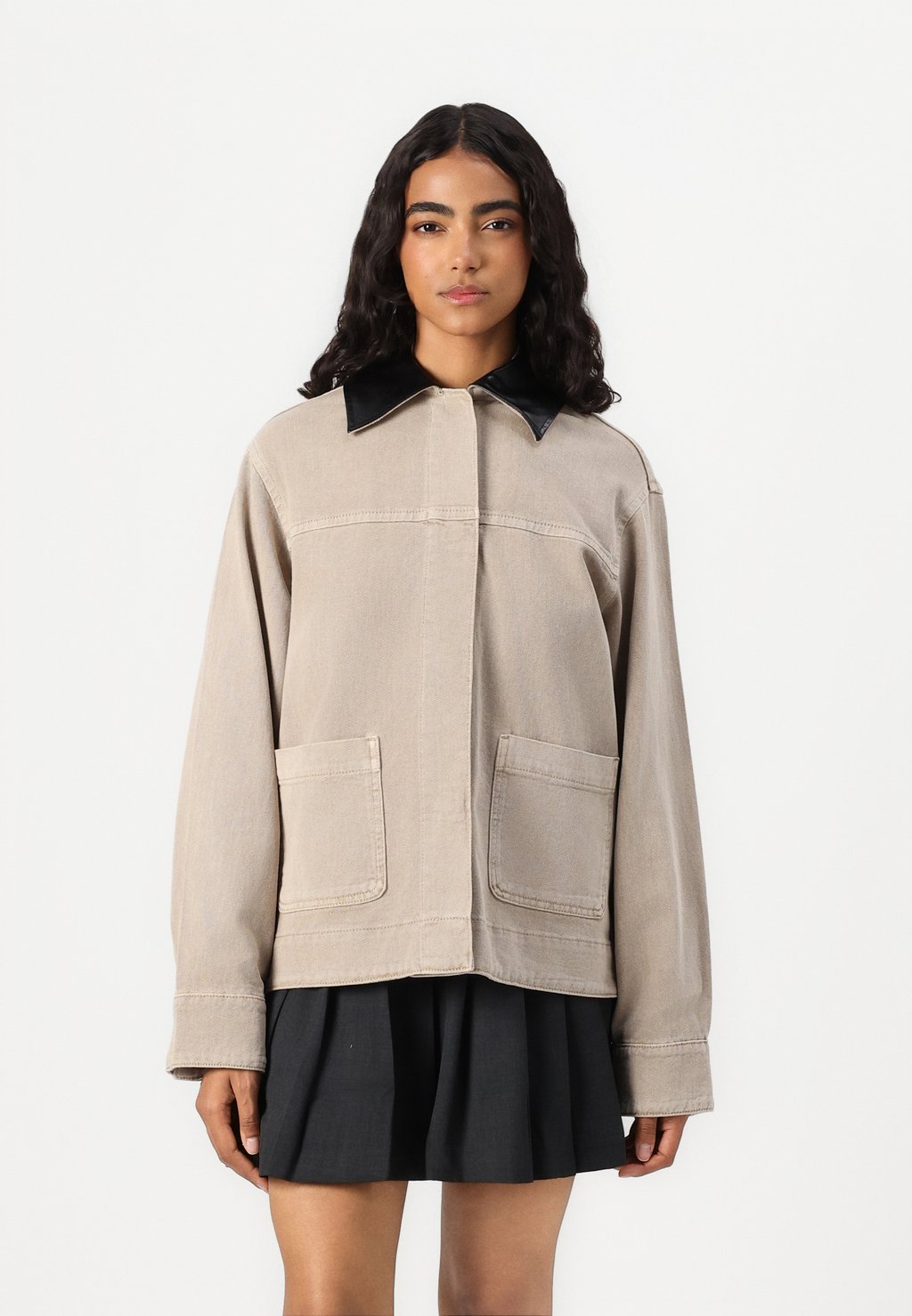 

Джинсовая куртка CONTRAST COLLAR JACKET Gina Tricot, бежевый