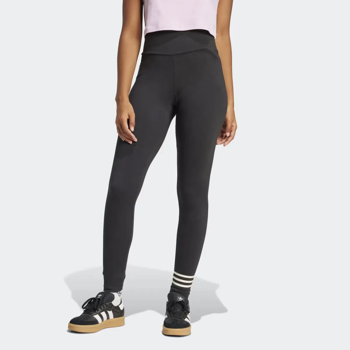 

Женские длинные шорты Neuclassics Adidas, черный
