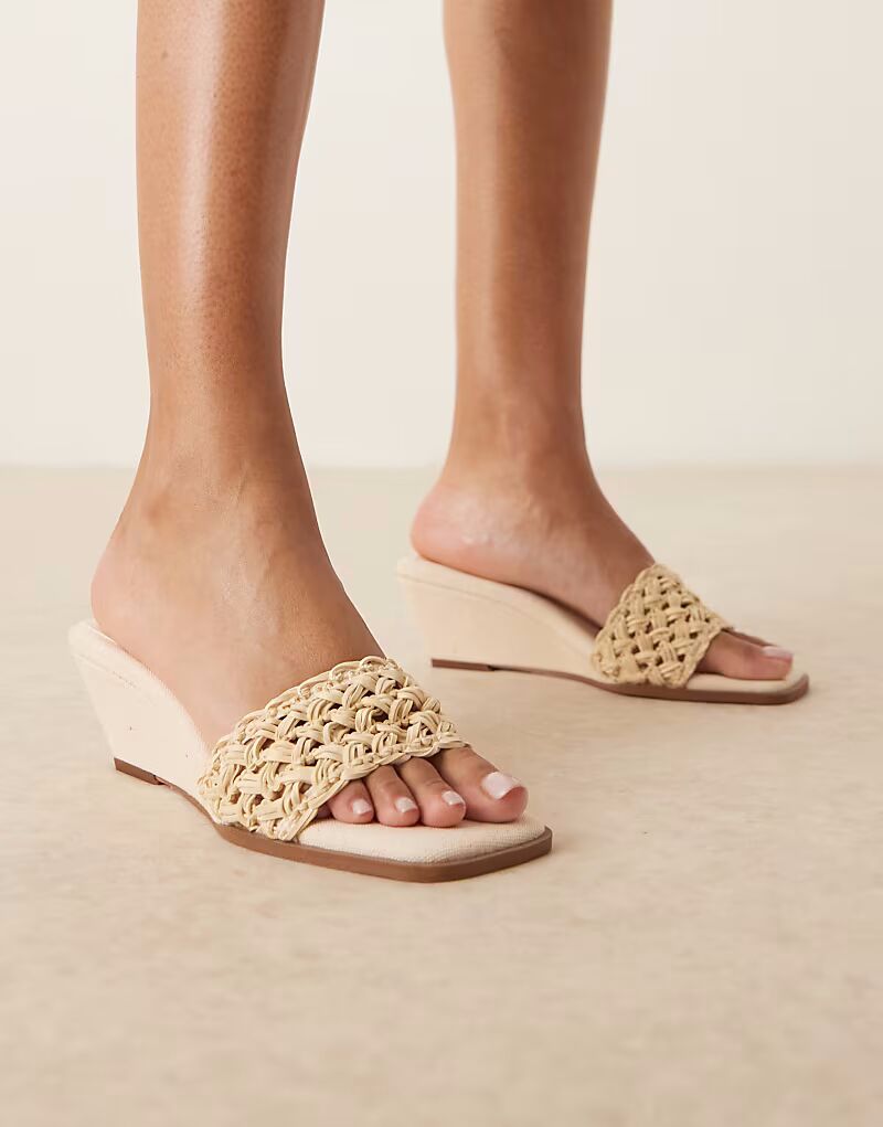 Мюли ASOS DESIGN с отделкой из плетения Twix в каменном цвете
