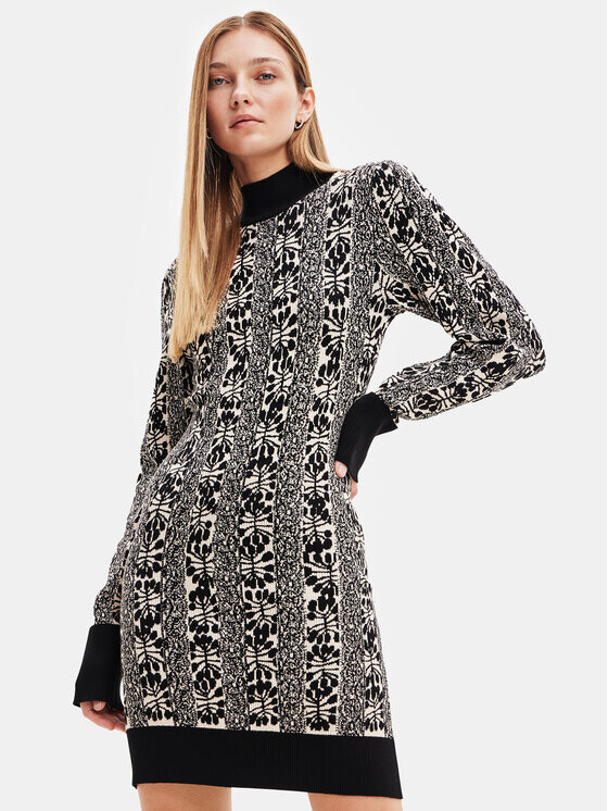 

Трикотажное платье приталенного кроя Desigual, черный