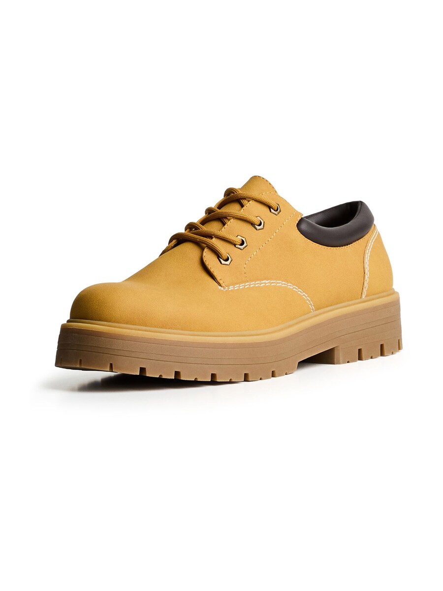 

Туфли на шнуровке Bershka, Pueblo