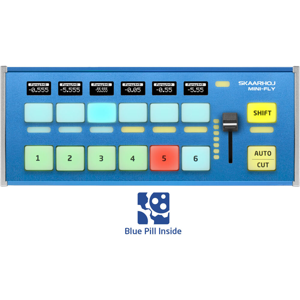 

Мини-контроллер SKAARHOJ с синей таблеткой внутри