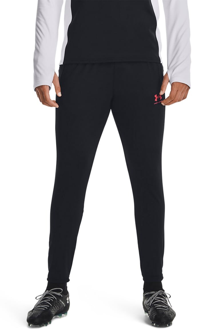 

Футбольные брюки со средней посадкой Under Armour, черный