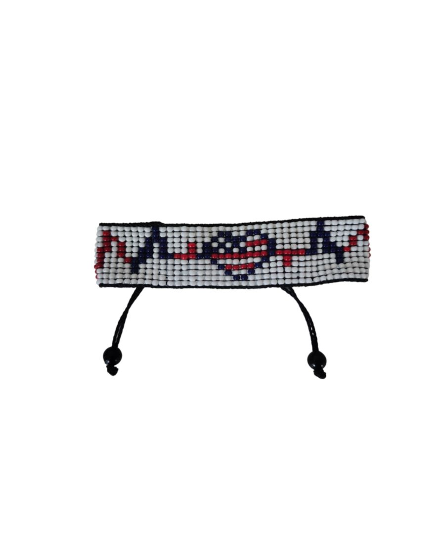 

Браслет из бусин в форме сердца патриота - ручная работа со смыслом SAWA SAWA, White