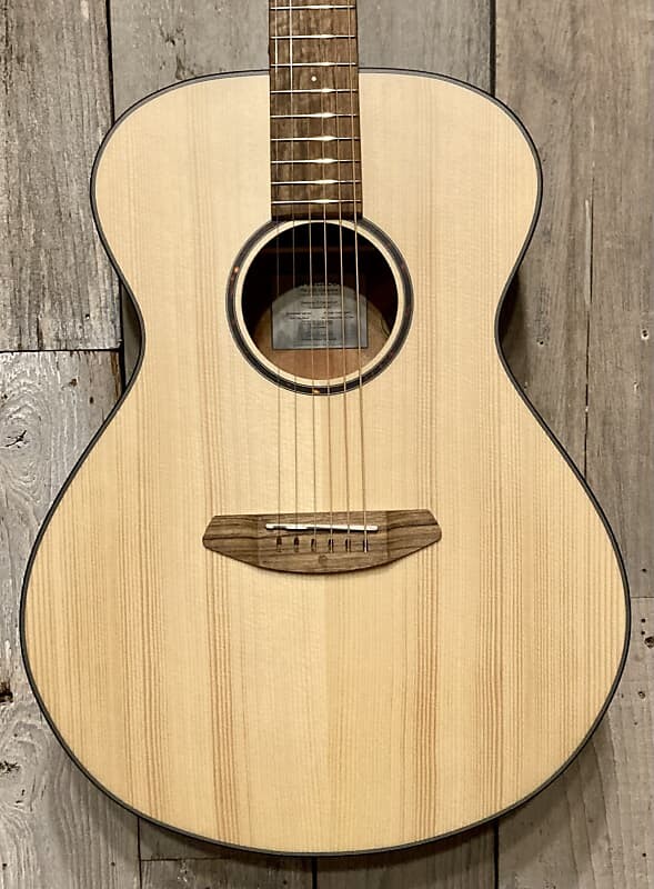 

Акустическая гитара Breedlove Discovery S Concert Left-Handed Natural, Support Small Biz and Buy Here!