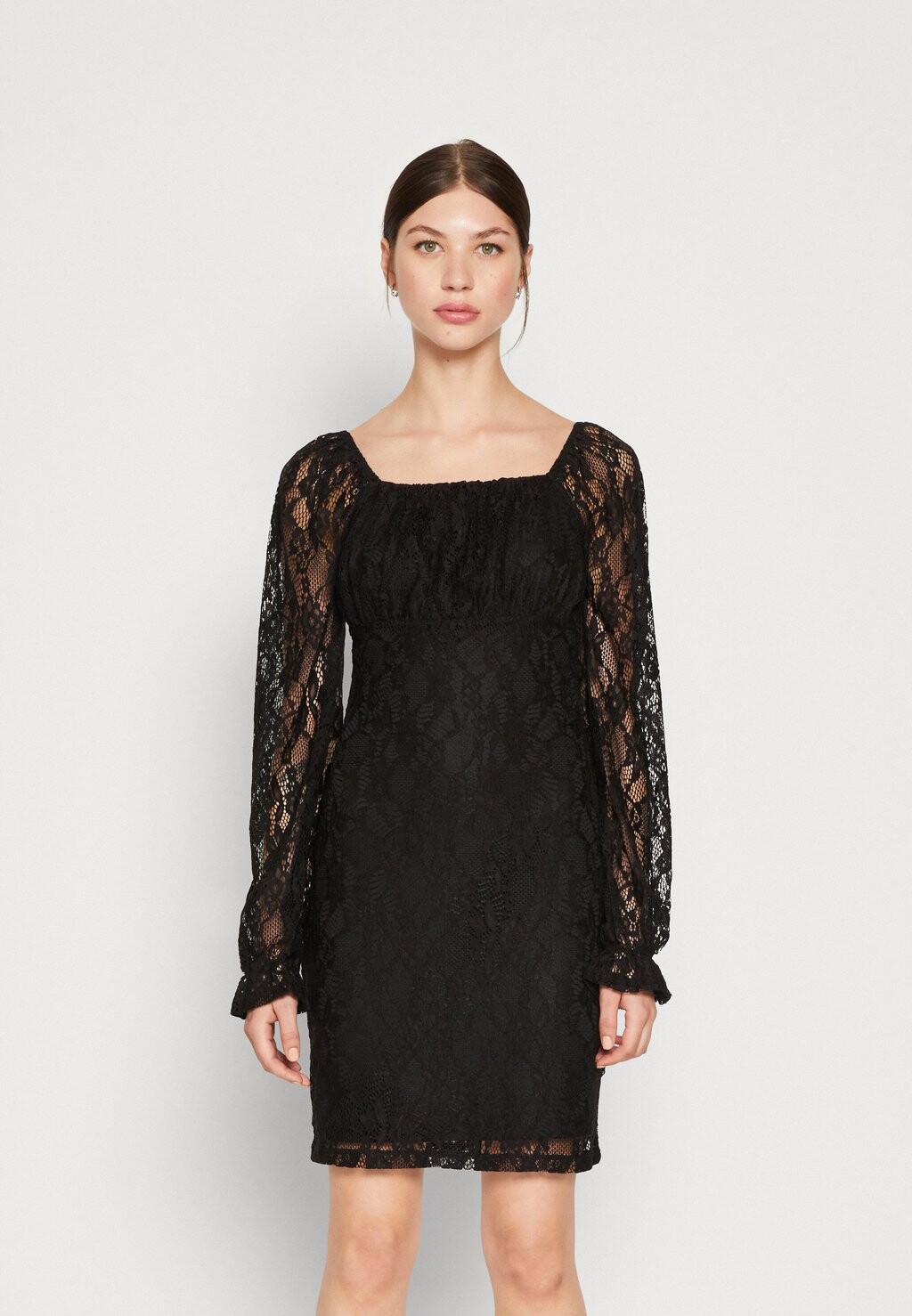 

Элегантное платье Pcsalira Dress Pieces, черный