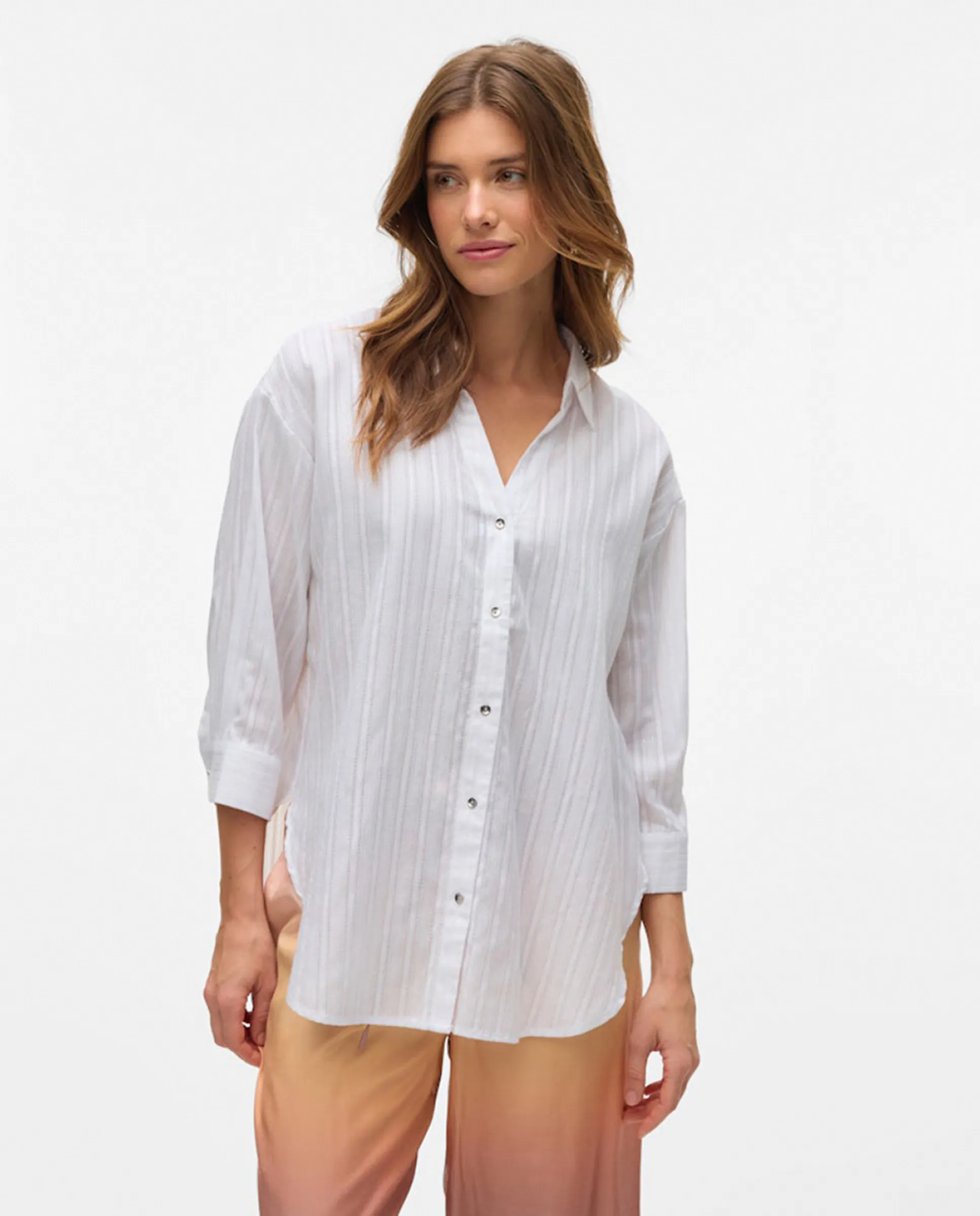 

Женская рубашка с тонкой вязкой Vero Moda, белый