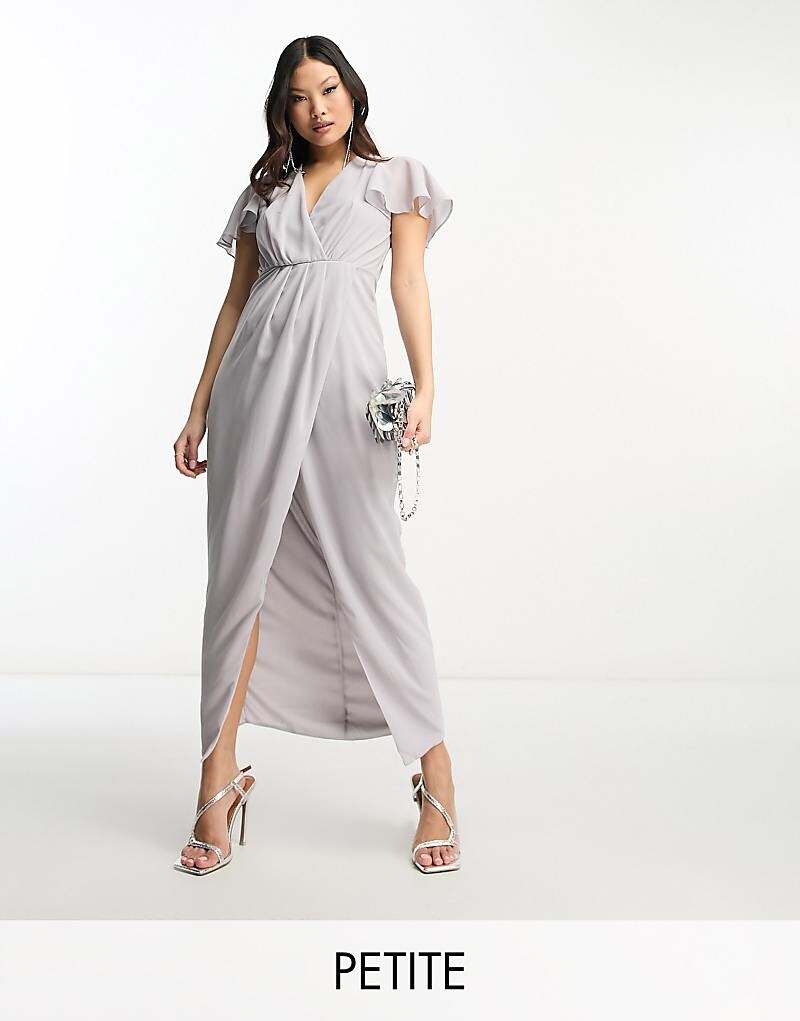 

TFNC Petite – Bridesmaid – Серое шифоновое платье макси для подружки невесты с развевающимися рукавами и запахом спереди