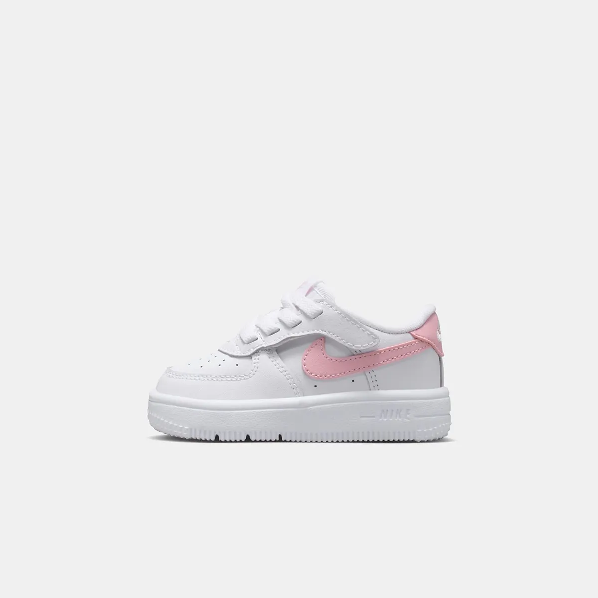 Детские спортивные повседневные кроссовки для мальчиков FORCE 1 LOW EASYON (TD) Nike, белый — фото 3