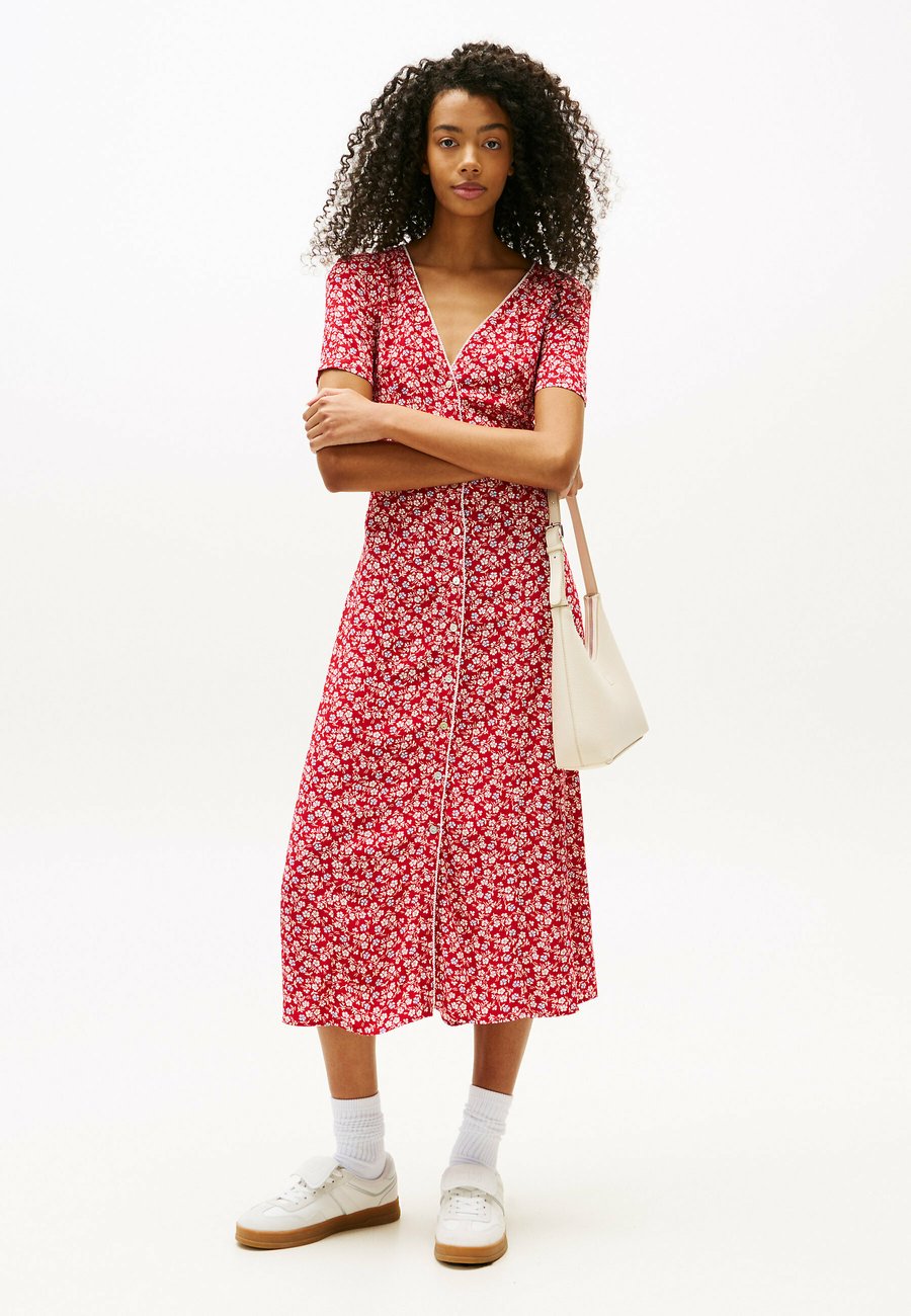 

Платье Tommy Jeans FLORAL V-NECK MIDI, Red Small Flowers/Red
