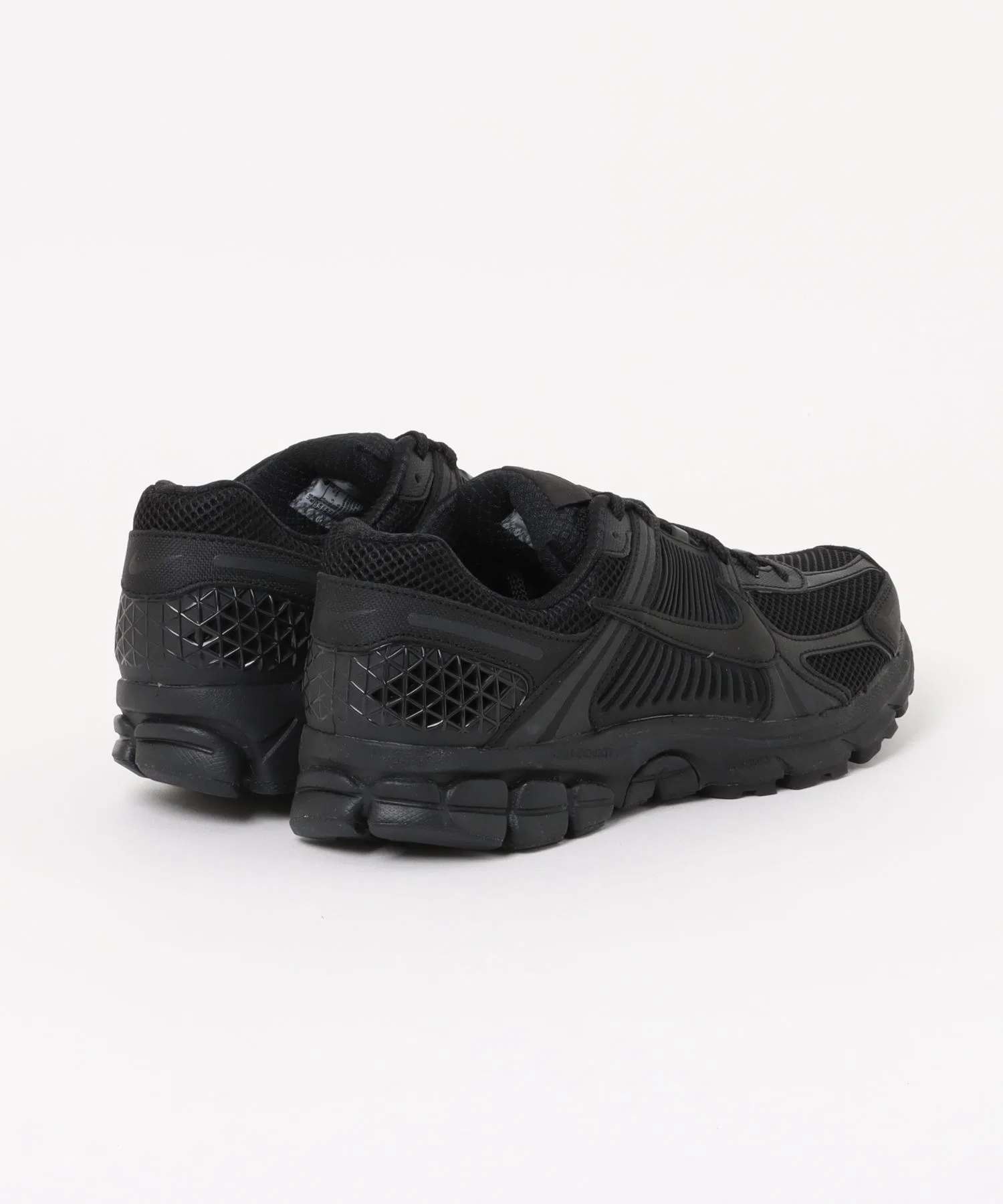 Мужские кроссовки NIKE Zoom Vomero 5 чёрные — фото 2