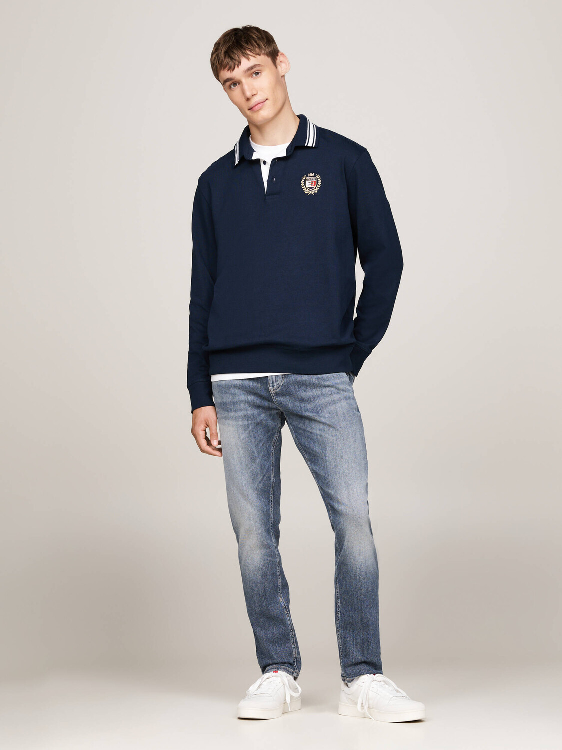 

Джинсы Tommy Jeans AUSTIN Slim Fit, синий