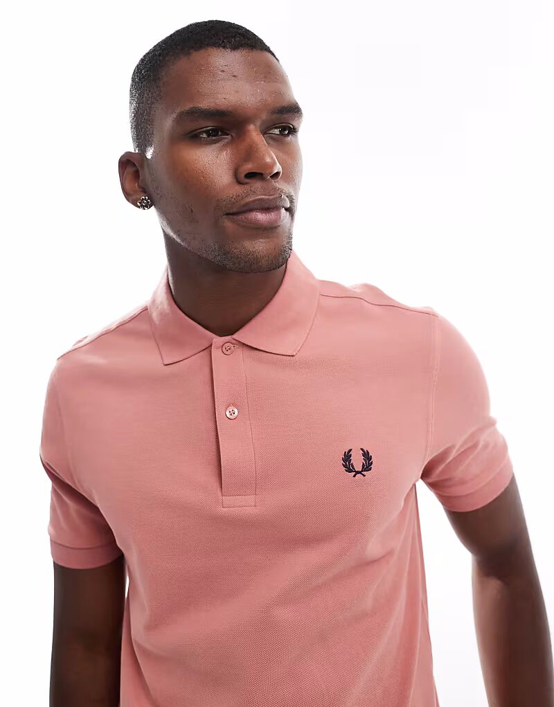 

Рубашка поло Fred Perry розового цвета