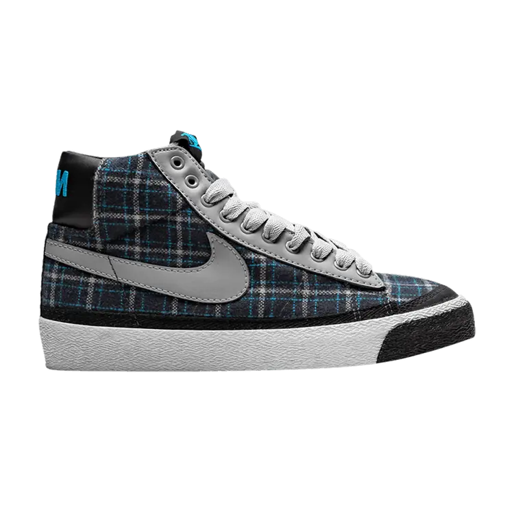 Кроссовки Nike Wmns Blazer Mid 'X-Girl', черный