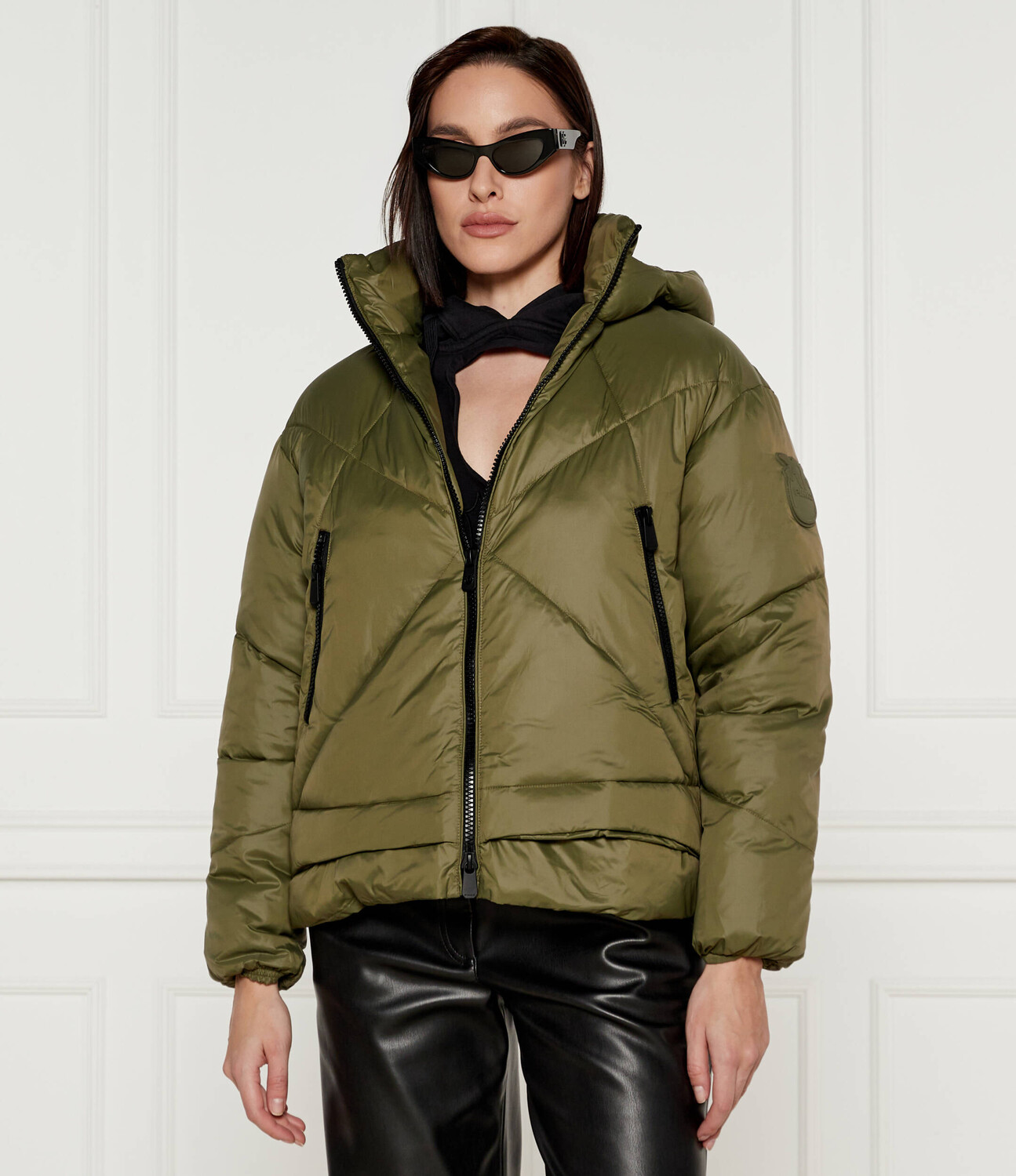 

Куртка Pinko IGLOO IMBOTTITO Regular Fit, зеленый