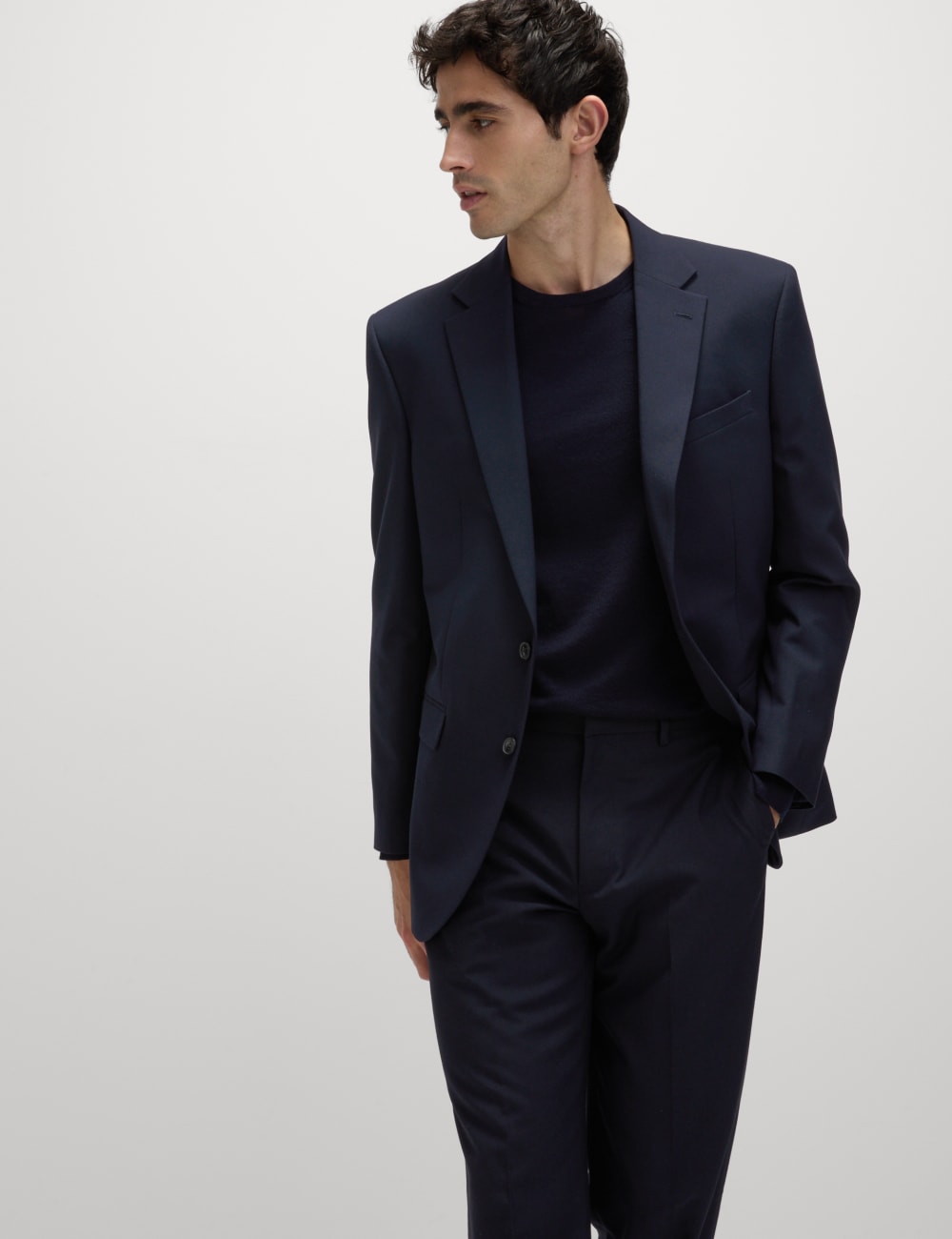 

Пиджак стандартного кроя, пригодный для машинной стирки Marks & Spencer, темно-синий